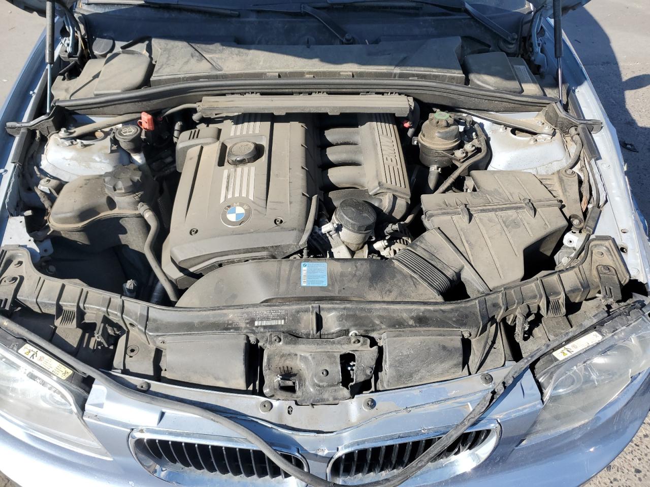 2009 BMW 128 I VIN: WBAUL73559VJ74989 Lot: 64055265