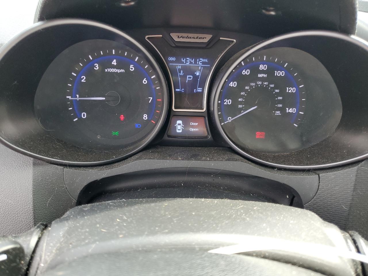 kmhtc6ae6du156488 KMHTC6AE6DU156488 2013 Hyundai Veloster Turbo