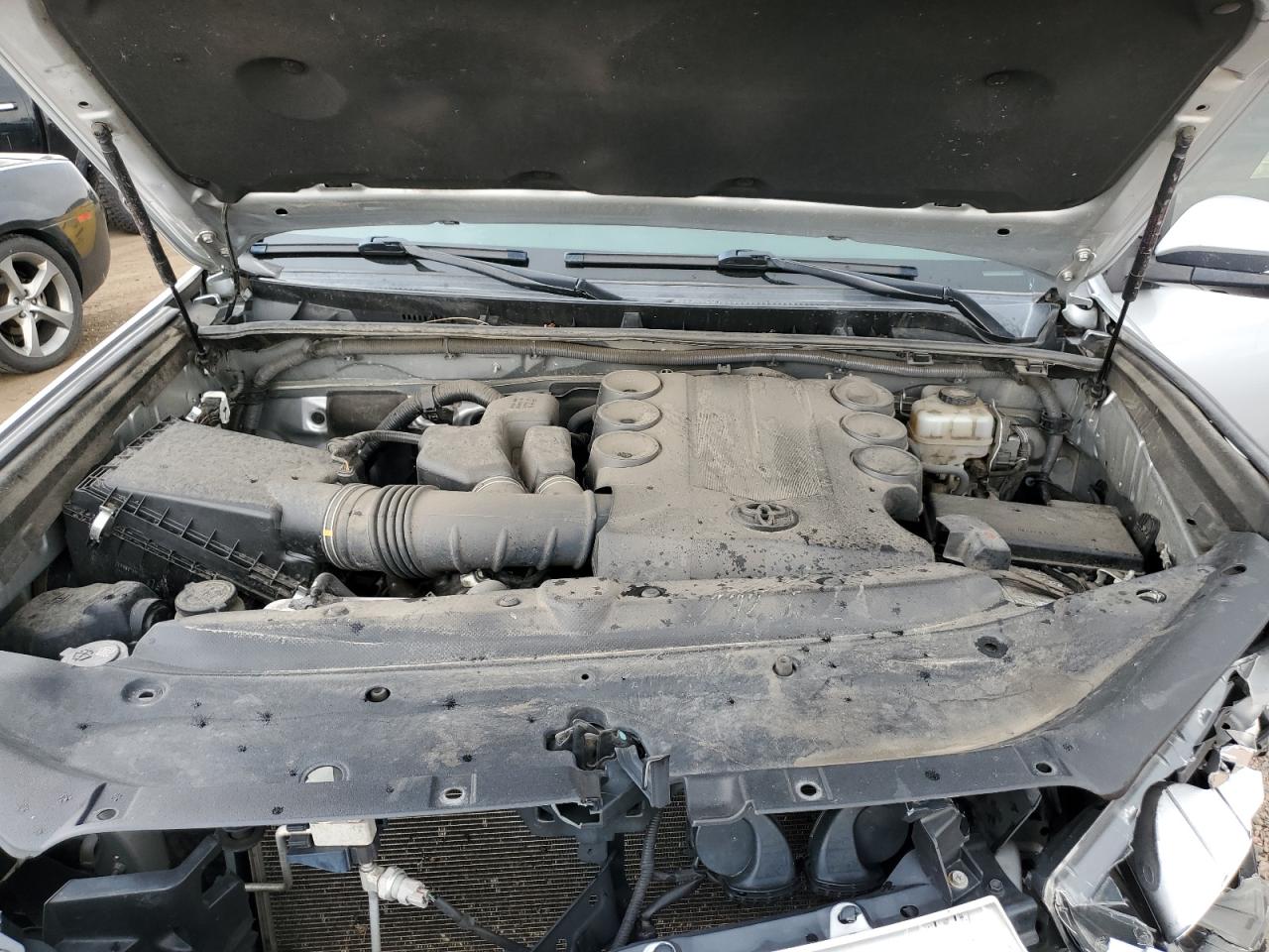 2018 Toyota 4Runner Sr5/Sr5 Premium VIN: JTEBU5JR2J5554325 Lot: 64368695