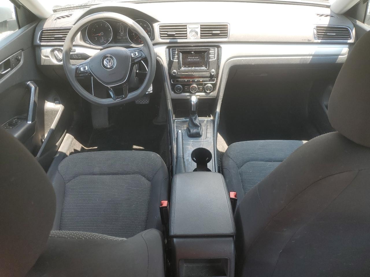 2017 Volkswagen Passat S VIN: 1VWAT7A3XHC069587 Lot: 62209715