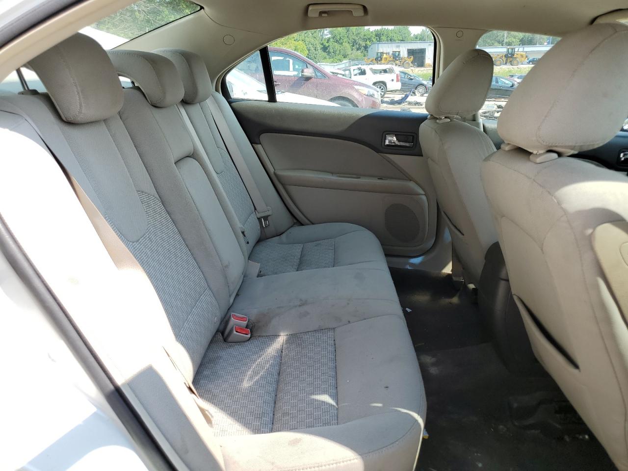 2010 Ford Fusion Se VIN: 3FAHP0HA3AR319749 Lot: 66758485