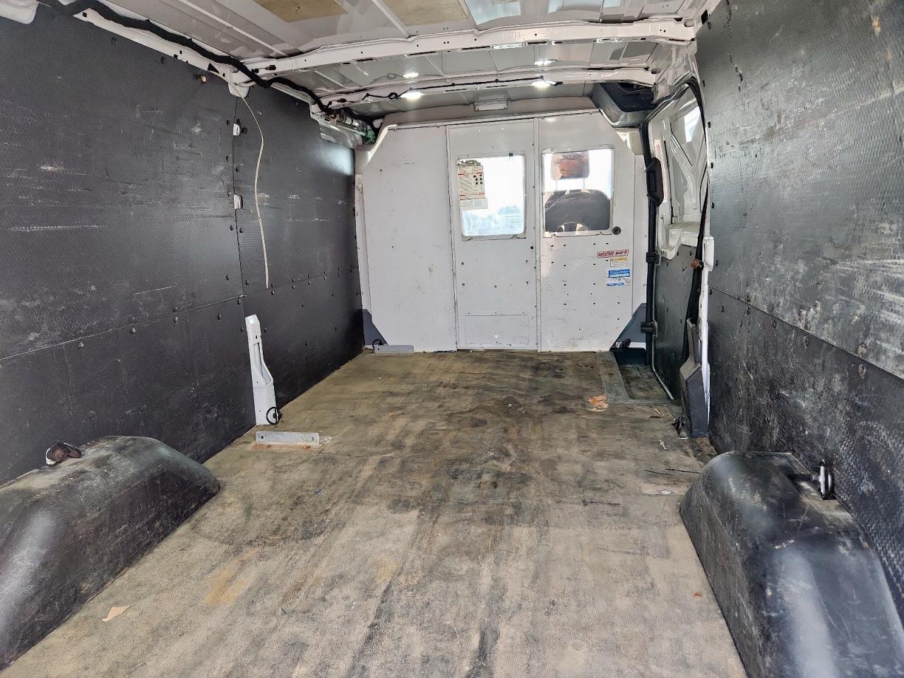 2018 Ford Transit T-250 VIN: 1FTYR2YM2JKA27380 Lot: 64633985