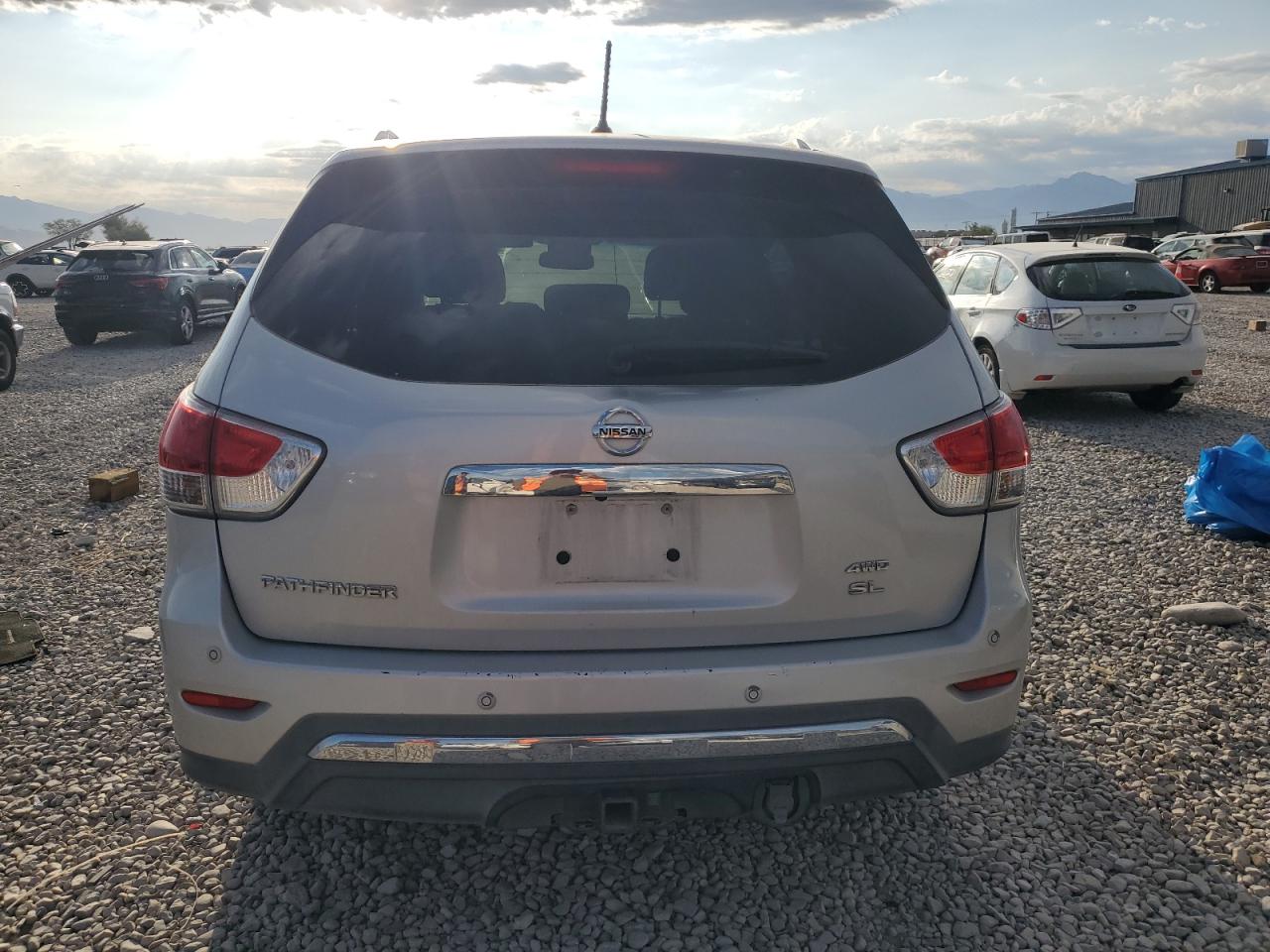 2015 Nissan Pathfinder S VIN: 5N1AR2MM6FC671890 Lot: 65613745