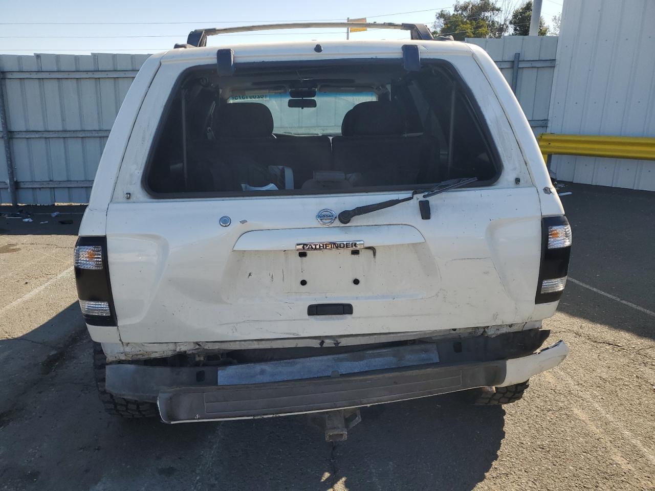 2001 Nissan Pathfinder Le VIN: JN8DR09Y71W576011 Lot: 62601375