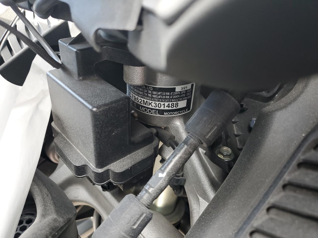 2021 Honda Gl1800 D VIN: JH2SC7952MK301488 Lot: 61133875