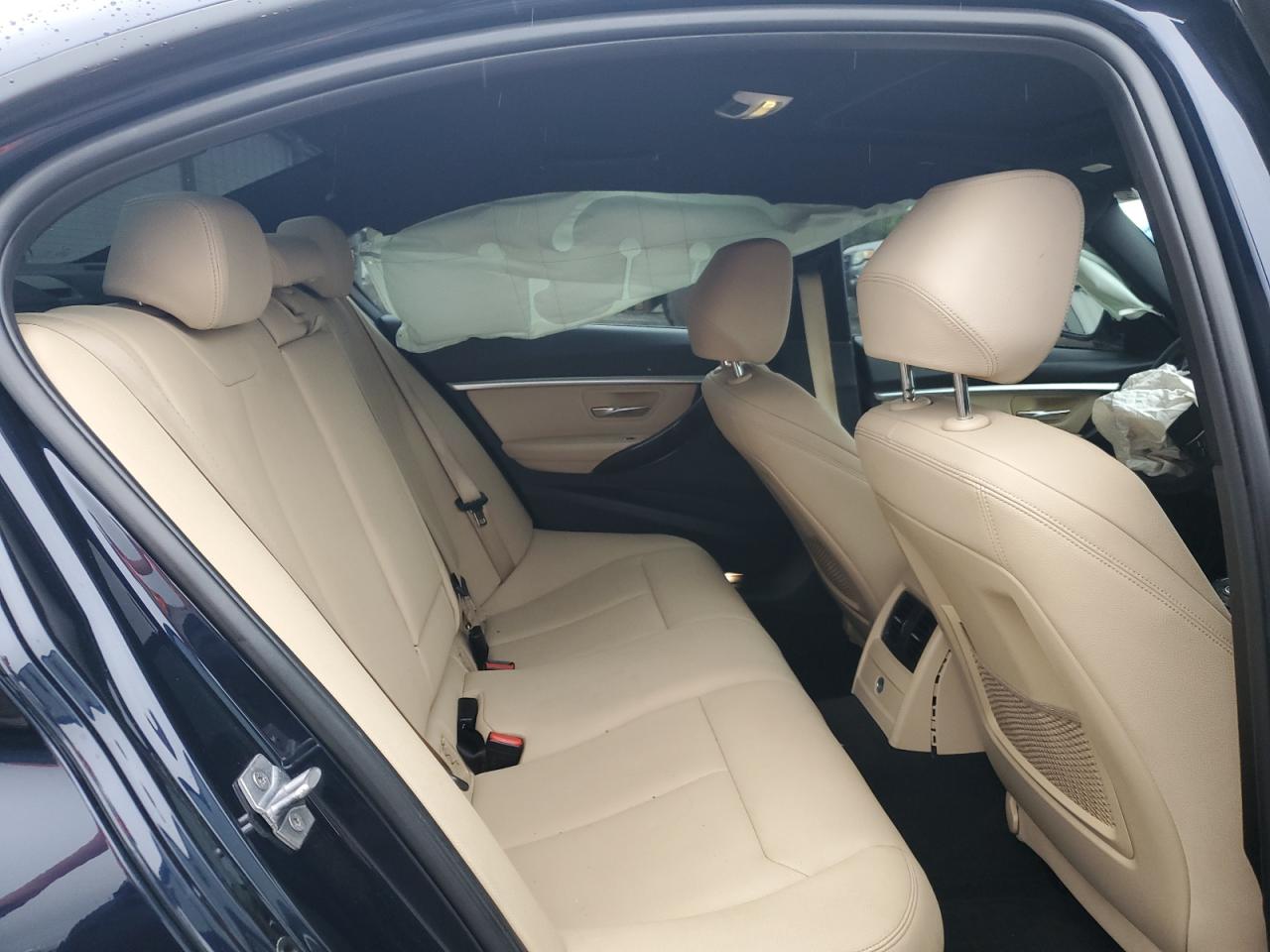 2017 BMW 330 Xi VIN: WBA8D9C33HA011952 Lot: 63938305