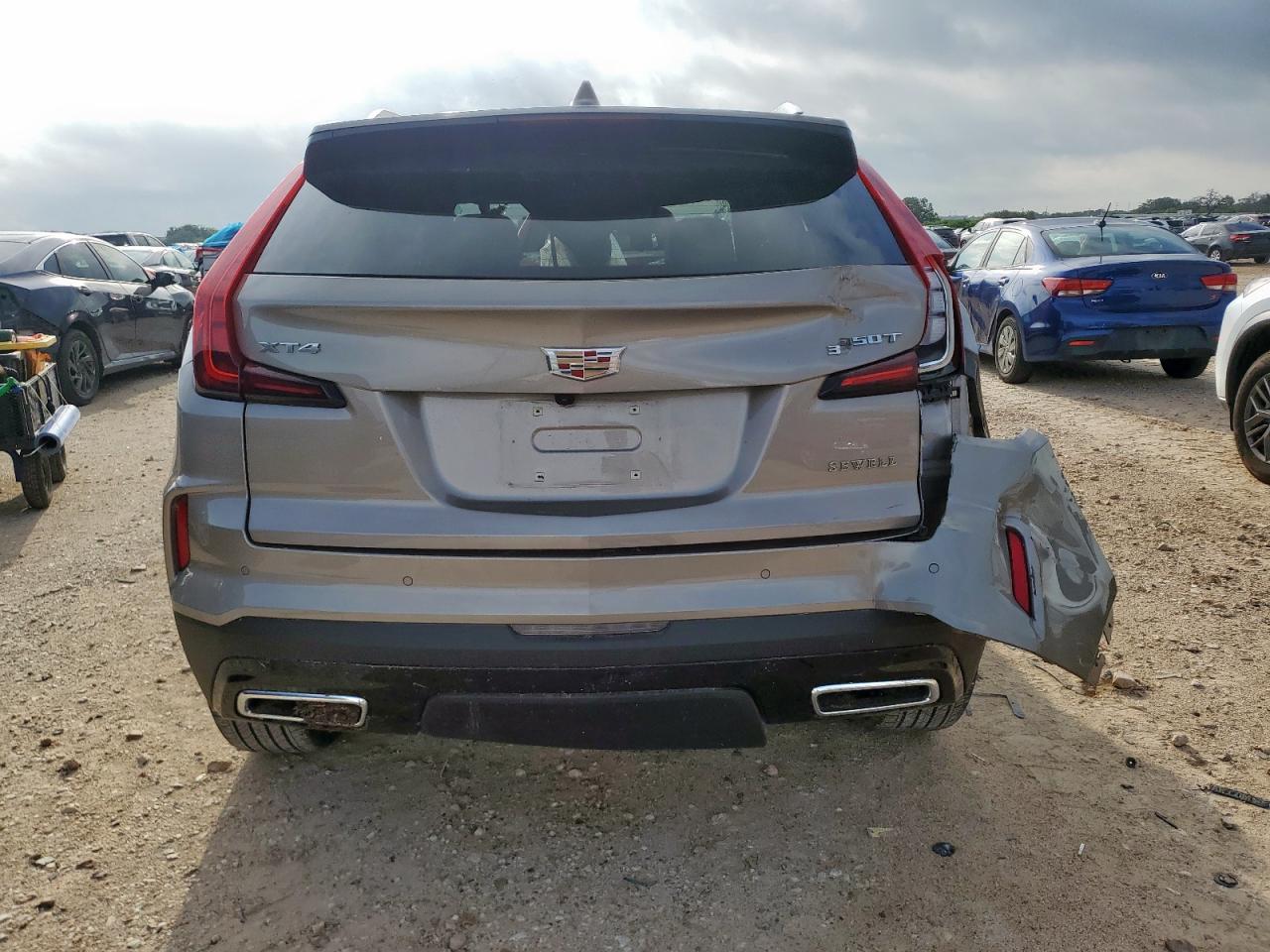 2024 Cadillac Xt4 Premium Luxury VIN: 1GYFZCR45RF137687 Lot: 64419705
