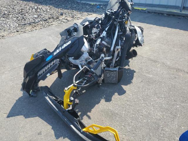 2023 SKIDOO RENEGADE E  