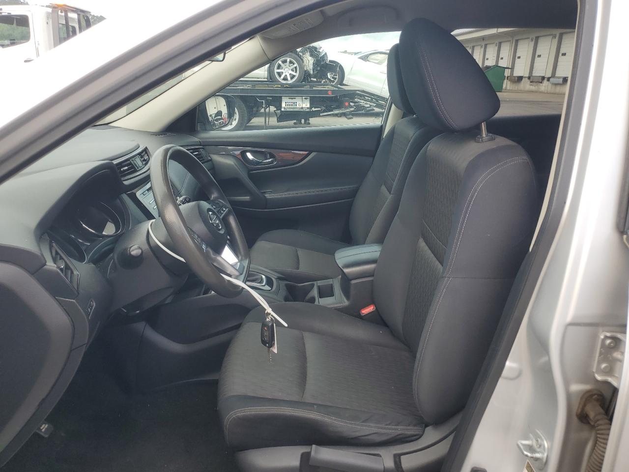 2017 Nissan Rogue S VIN: JN8AT2MV1HW253502 Lot: 64842725