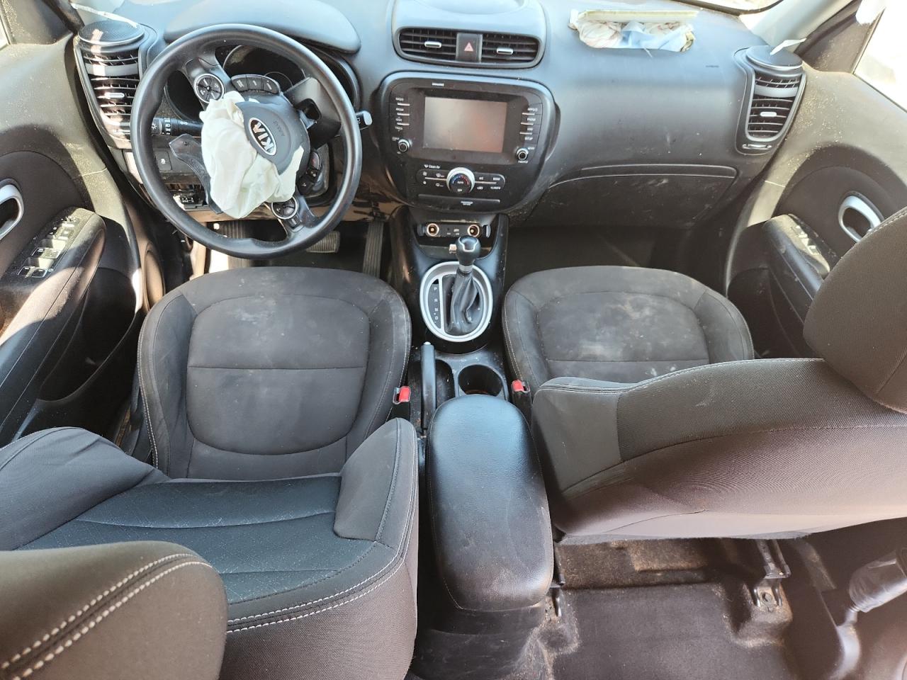2018 Kia Soul VIN: KNDJN2A22J7623761 Lot: 64279875