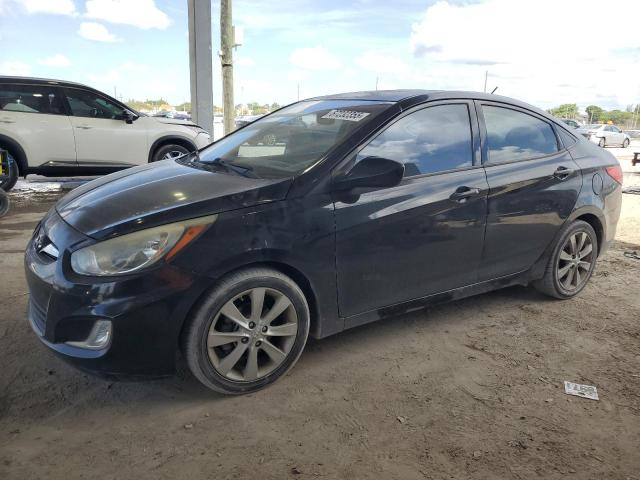  HYUNDAI ACCENT 2013 Czarny
