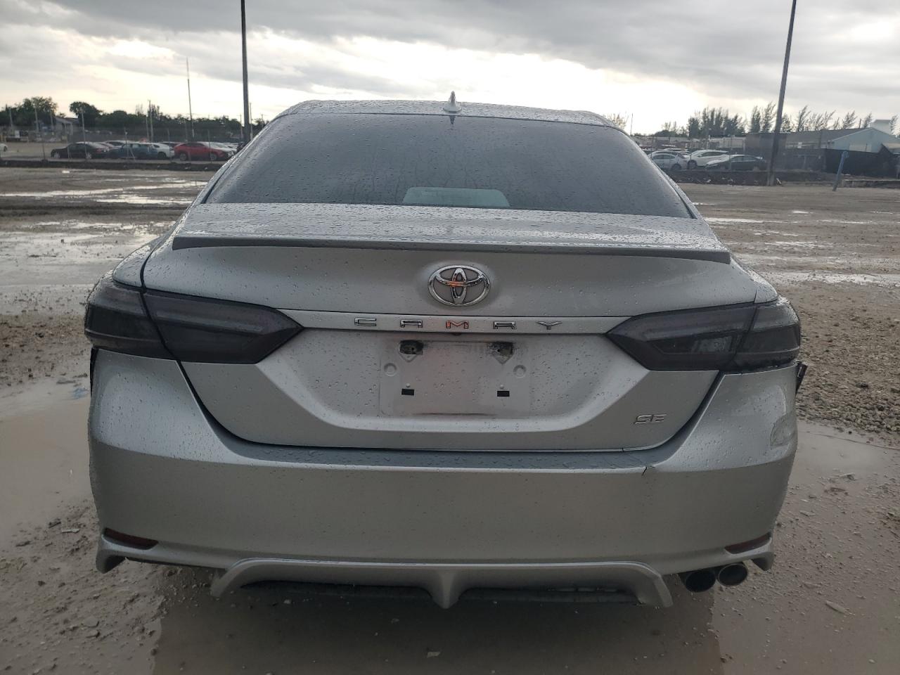 2020 Toyota Camry Se VIN: 4T1G11AK6LU503042 Lot: 64850475