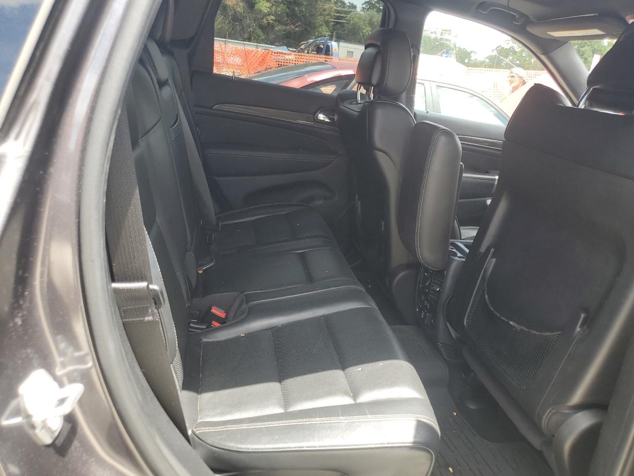 2015 Jeep Grand Cherokee Overland VIN: 1C4RJFCG2FC891660 Lot: 65004705