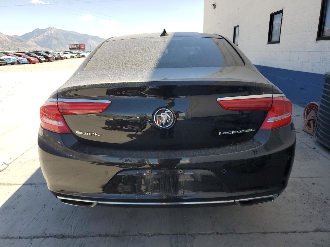 2017 Buick Lacrosse Essence VIN: 1G4ZP5SS8HU213485 Lot: 66165245