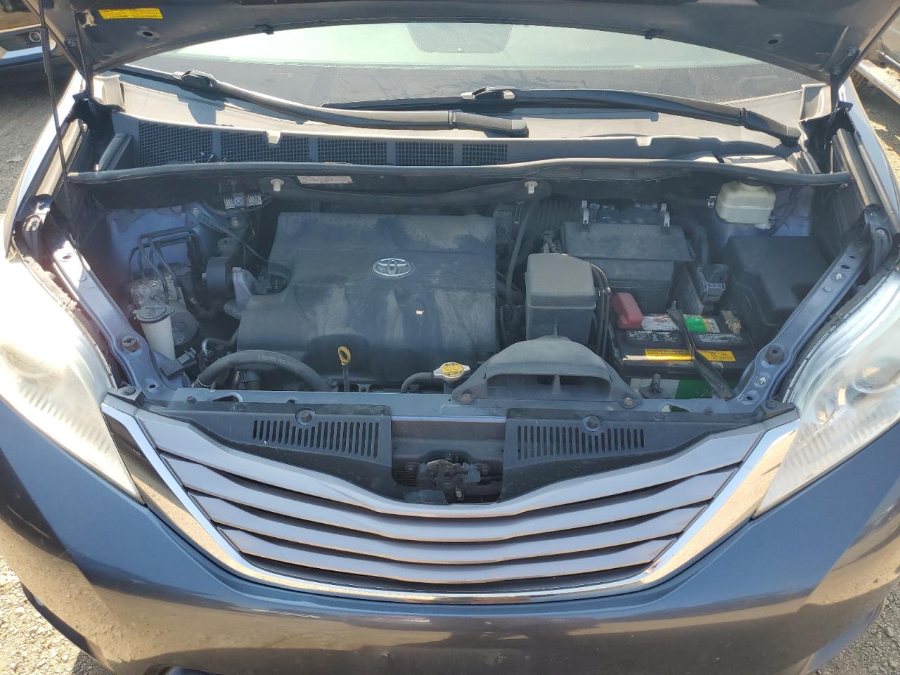 2016 Toyota Sienna Xle VIN: 5TDYK3DCXGS746546 Lot: 64759945