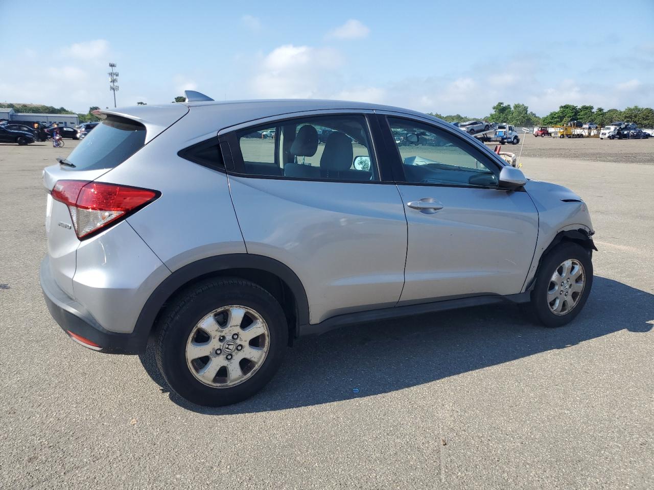 2021 Honda Hr-V Lx VIN: 3CZRU6H3XMM739614 Lot: 64249085