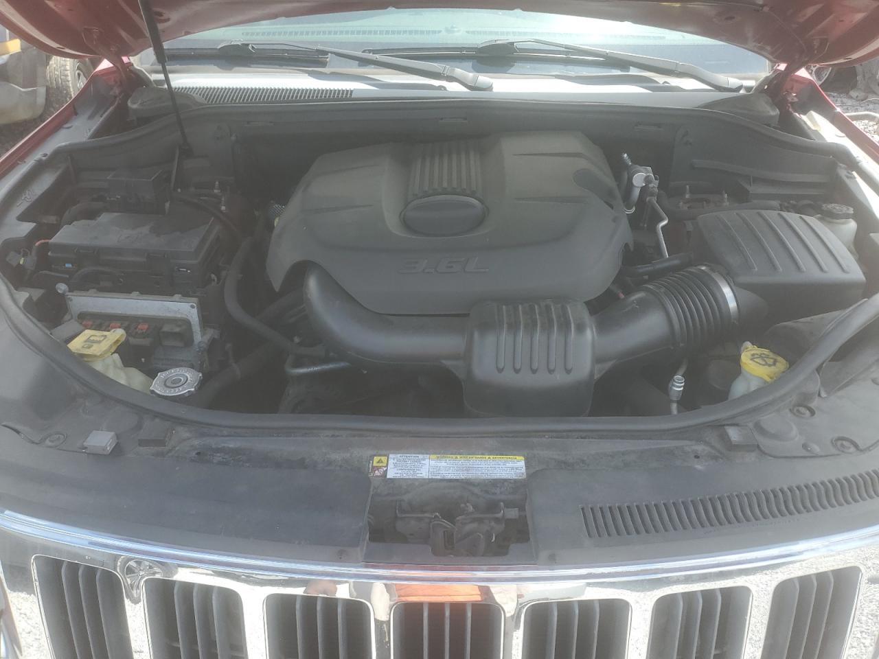 2011 Jeep Grand Cherokee Laredo VIN: 1J4RR4GG5BC572474 Lot: 65223975