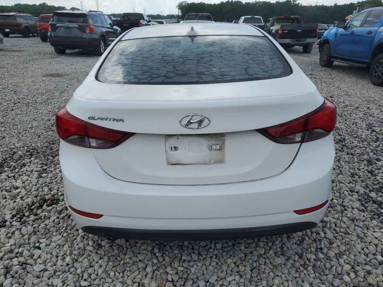 2016 Hyundai Elantra Se VIN: 5NPDH4AE9GH787555 Lot: 63244655