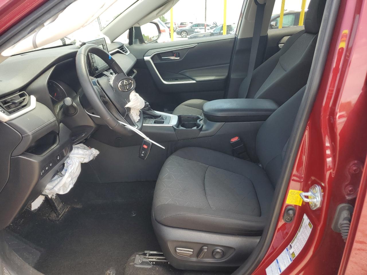 2021 Toyota Rav4 Xle VIN: 2T3P1RFV0MW180584 Lot: 65281825