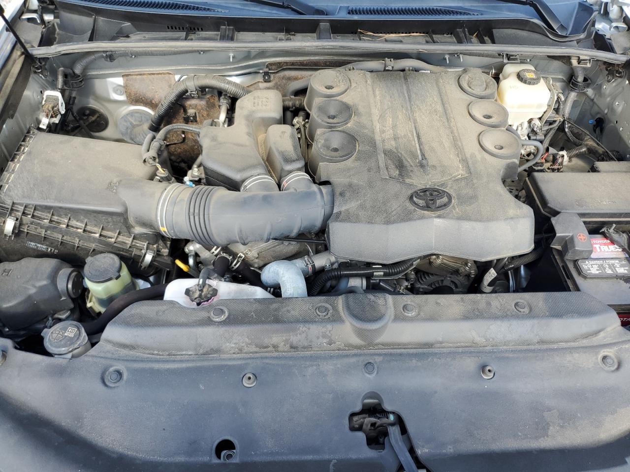 2019 Toyota 4Runner Sr5/Sr5 Premium VIN: JTEBU5JR1K5685800 Lot: 64575515