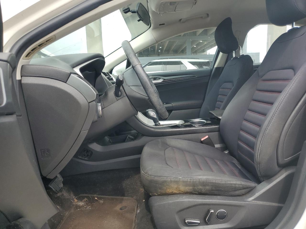 2013 Ford Fusion Se VIN: 3FA6P0HR6DR278518 Lot: 65320245