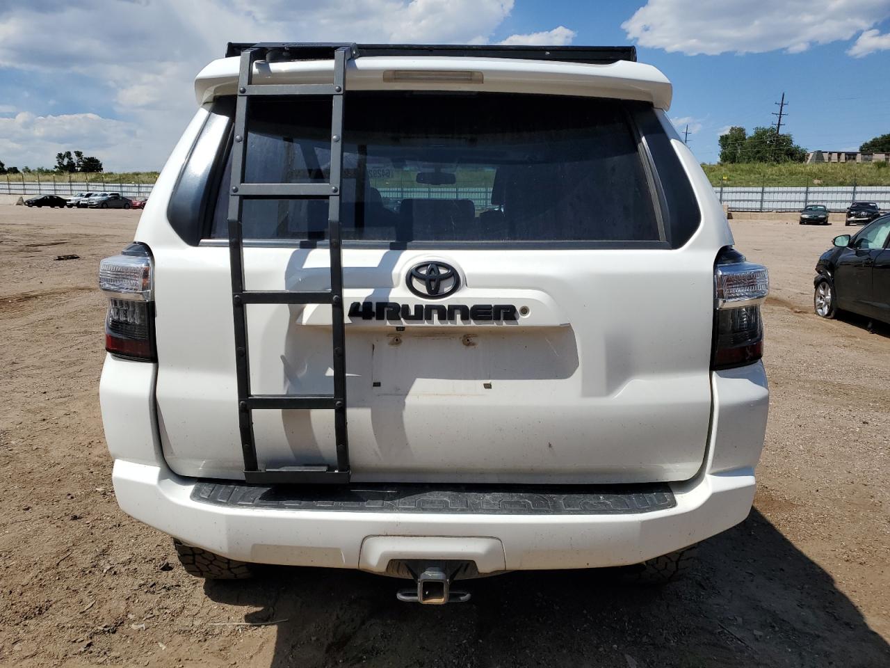 2014 Toyota 4Runner Sr5 VIN: JTEBU5JR8E5197206 Lot: 64292935