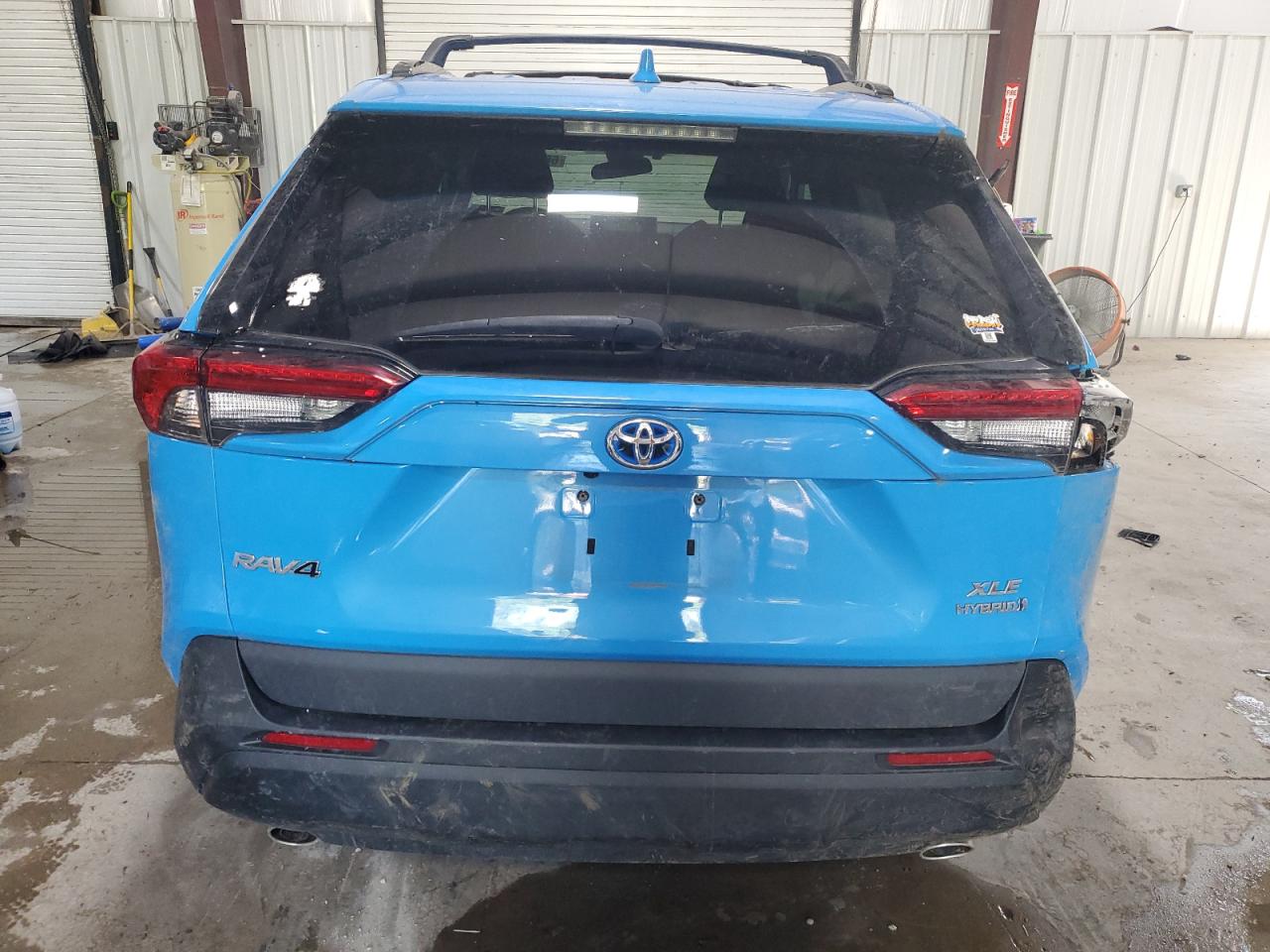 2020 Toyota Rav4 Xle VIN: 2T3RWRFV8LW093833 Lot: 66152695