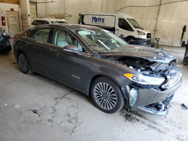  FORD FUSION 2017 Серый