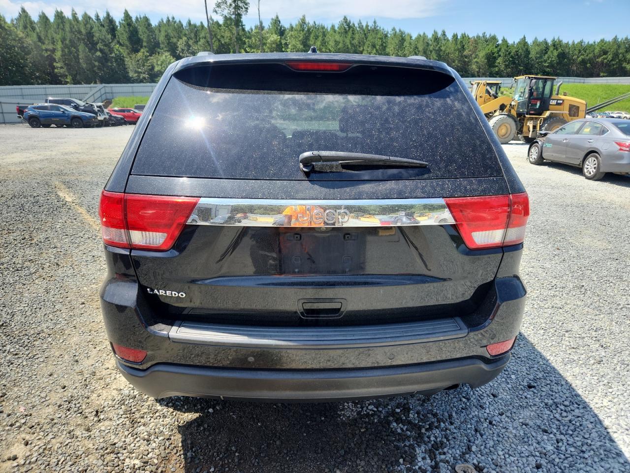 2013 Jeep Grand Cherokee Laredo VIN: 1C4RJEAG9DC621223 Lot: 65432705