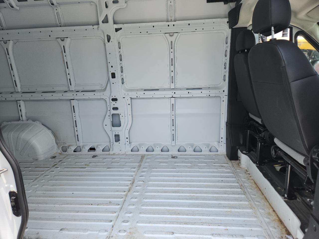 2025 Ram Promaster 3500 3500 High VIN: 3C6MRVHG0SE548698 Lot: 62958745
