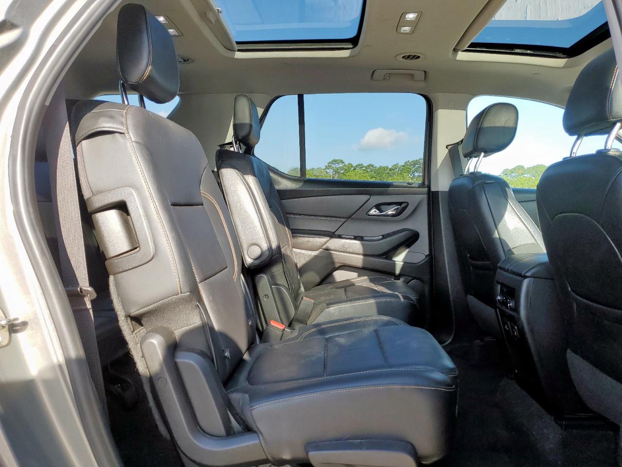 2018 Chevrolet Traverse Lt VIN: 1GNERHKW8JJ265621 Lot: 64379515