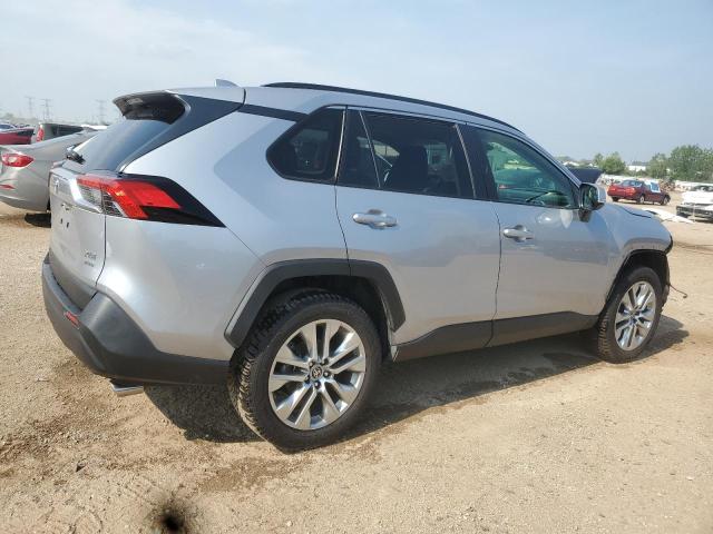  TOYOTA RAV4 2019 Серебристый