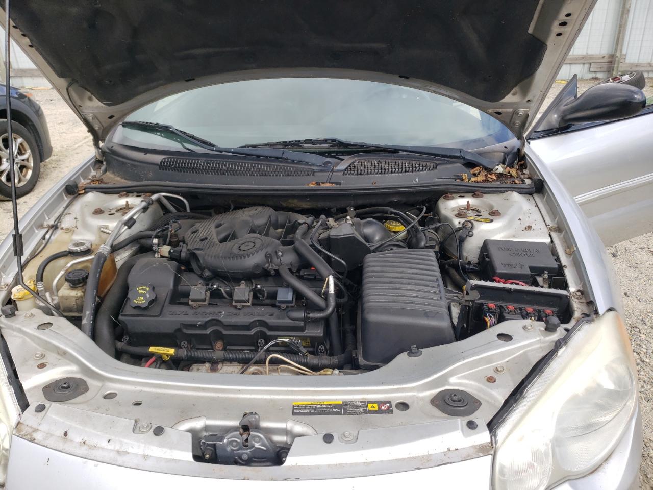 2004 Chrysler Sebring Gtc VIN: 1C3EL75R14N295118 Lot: 63411515