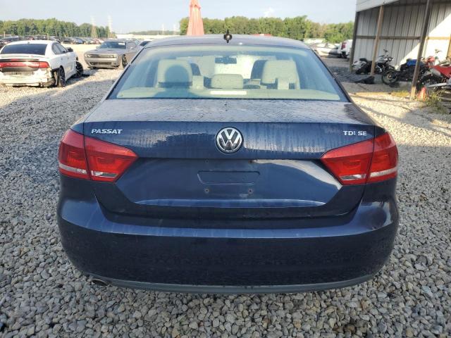 Sedans VOLKSWAGEN PASSAT 2013 Granatowy