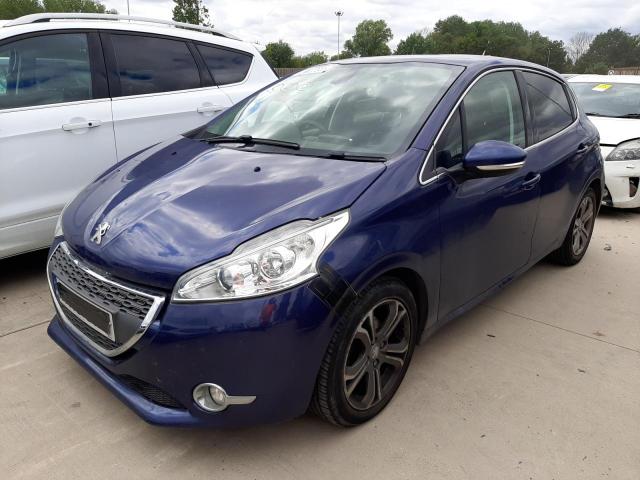 PEUGEOT 208 ALLURE 2013