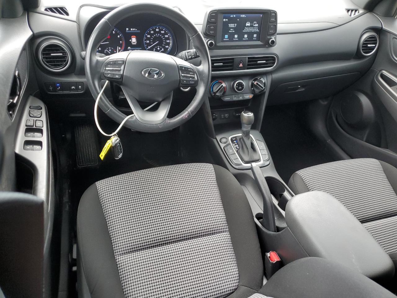 km8k63a5xmu695441 KM8K63A5XMU695441 2021 Hyundai Kona Night