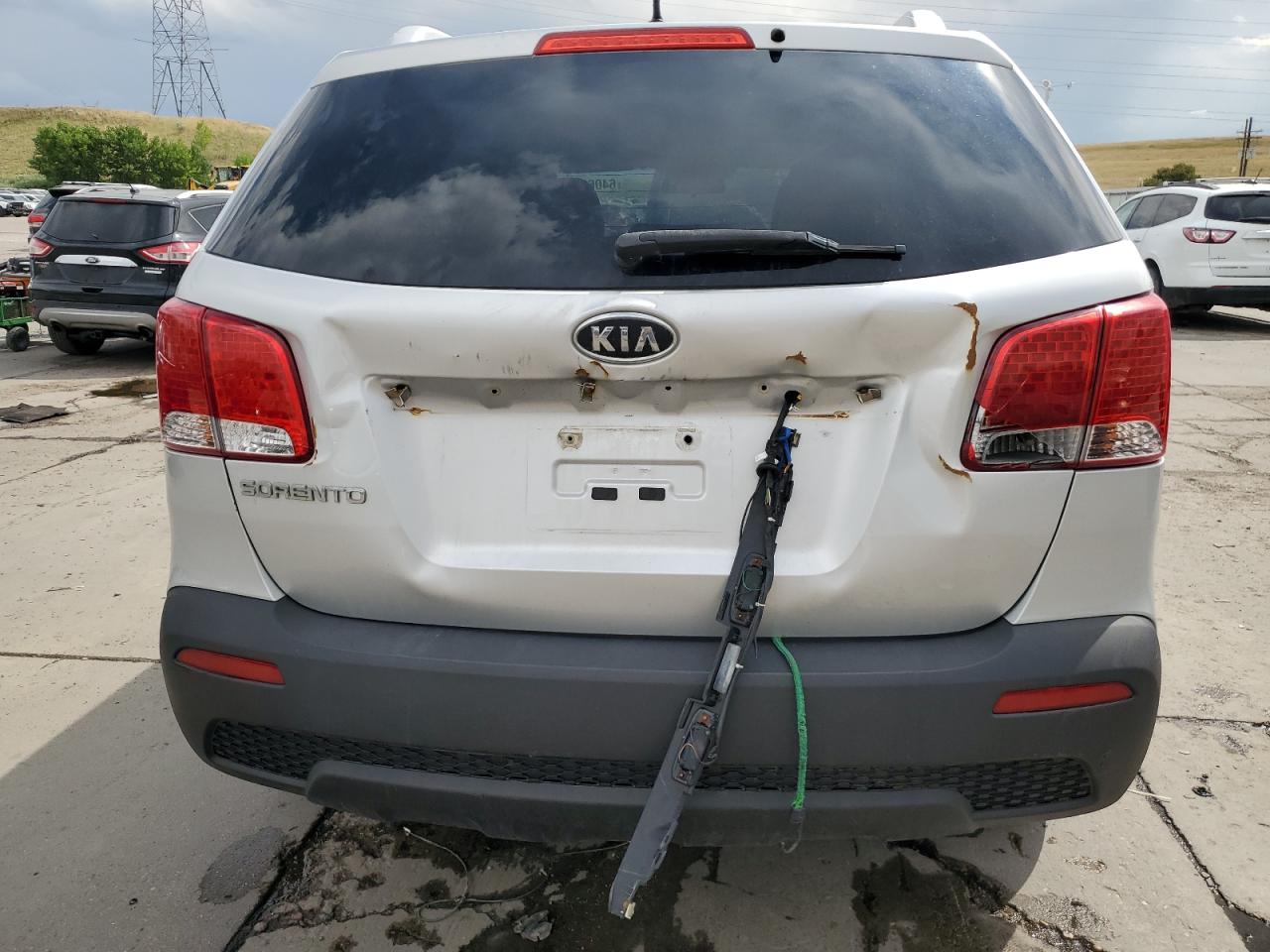 2013 Kia Sorento Lx VIN: 5XYKTDA28DG419883 Lot: 64069215
