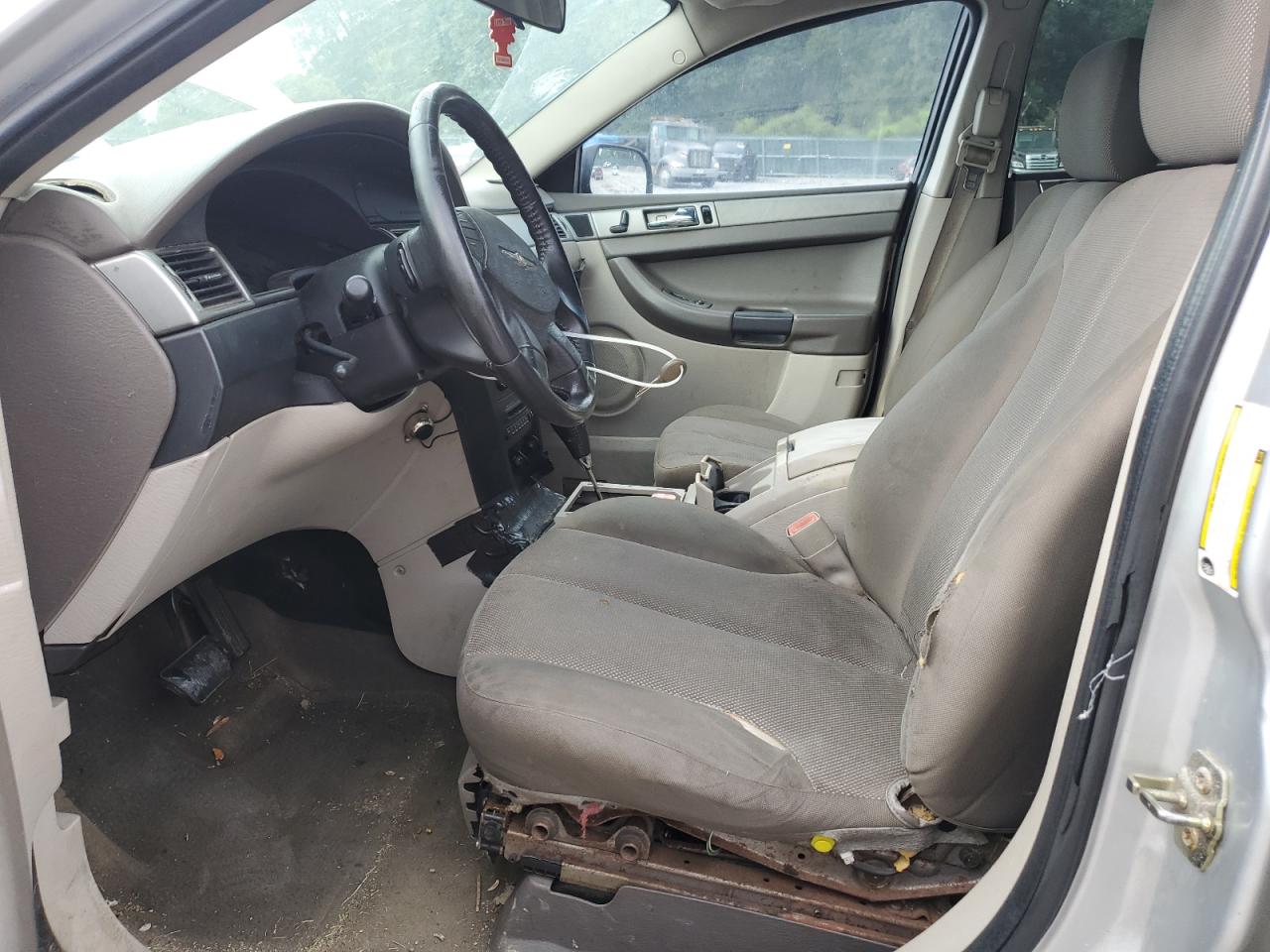 2005 Chrysler Pacifica VIN: 2C4GM48L15R484122 Lot: 64056125