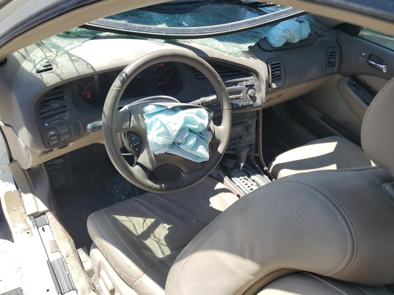 2000 Acura 3.2Tl VIN: 19UUA5667YA053180 Lot: 61875575