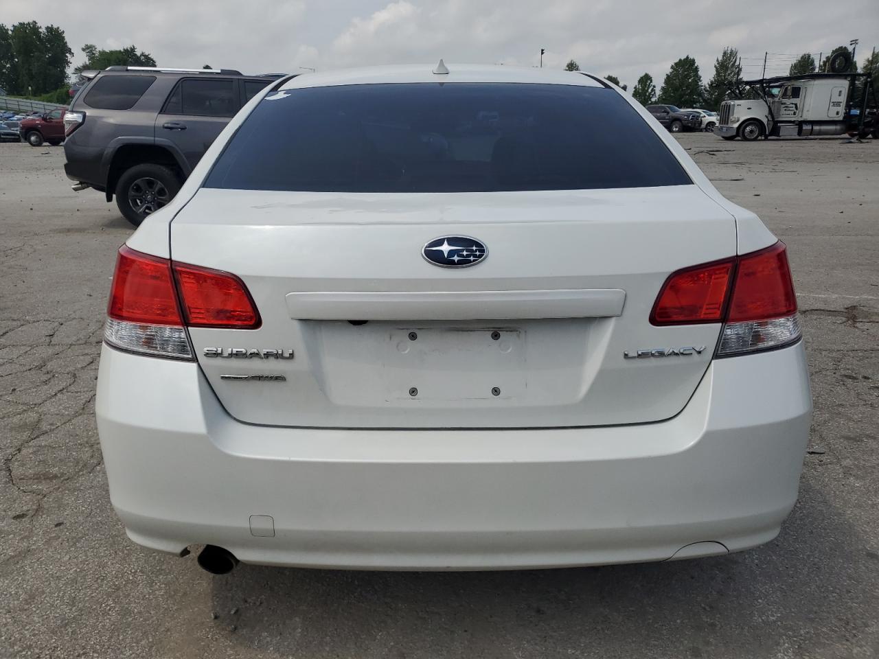 2014 Subaru Legacy 2.5I Limited VIN: 4S3BMCL68E3035597 Lot: 65158075
