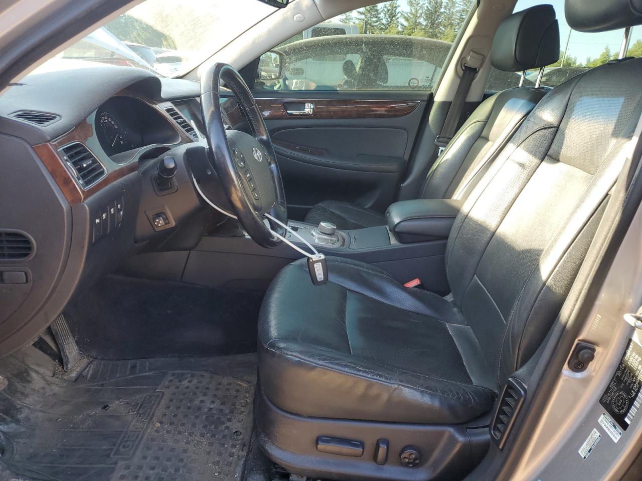 2009 Hyundai Genesis 3.8L VIN: KMHGC46E09U056957 Lot: 64960115
