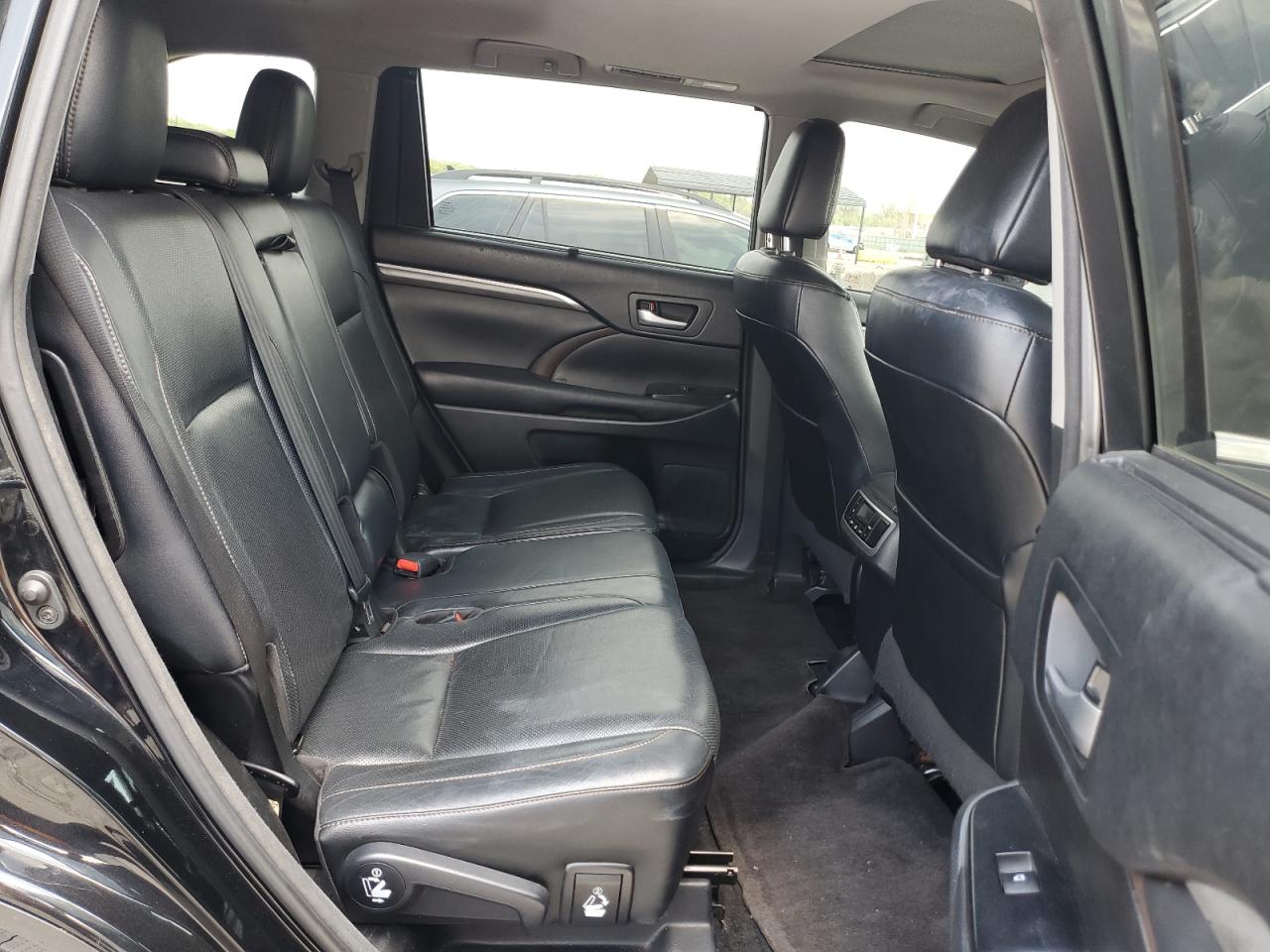2017 Toyota Highlander Limited VIN: 5TDDZRFH0HS475004 Lot: 64632115