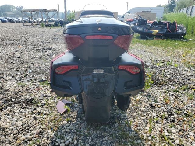 2024 CAN-AM SPYDER ROADSTER RT  