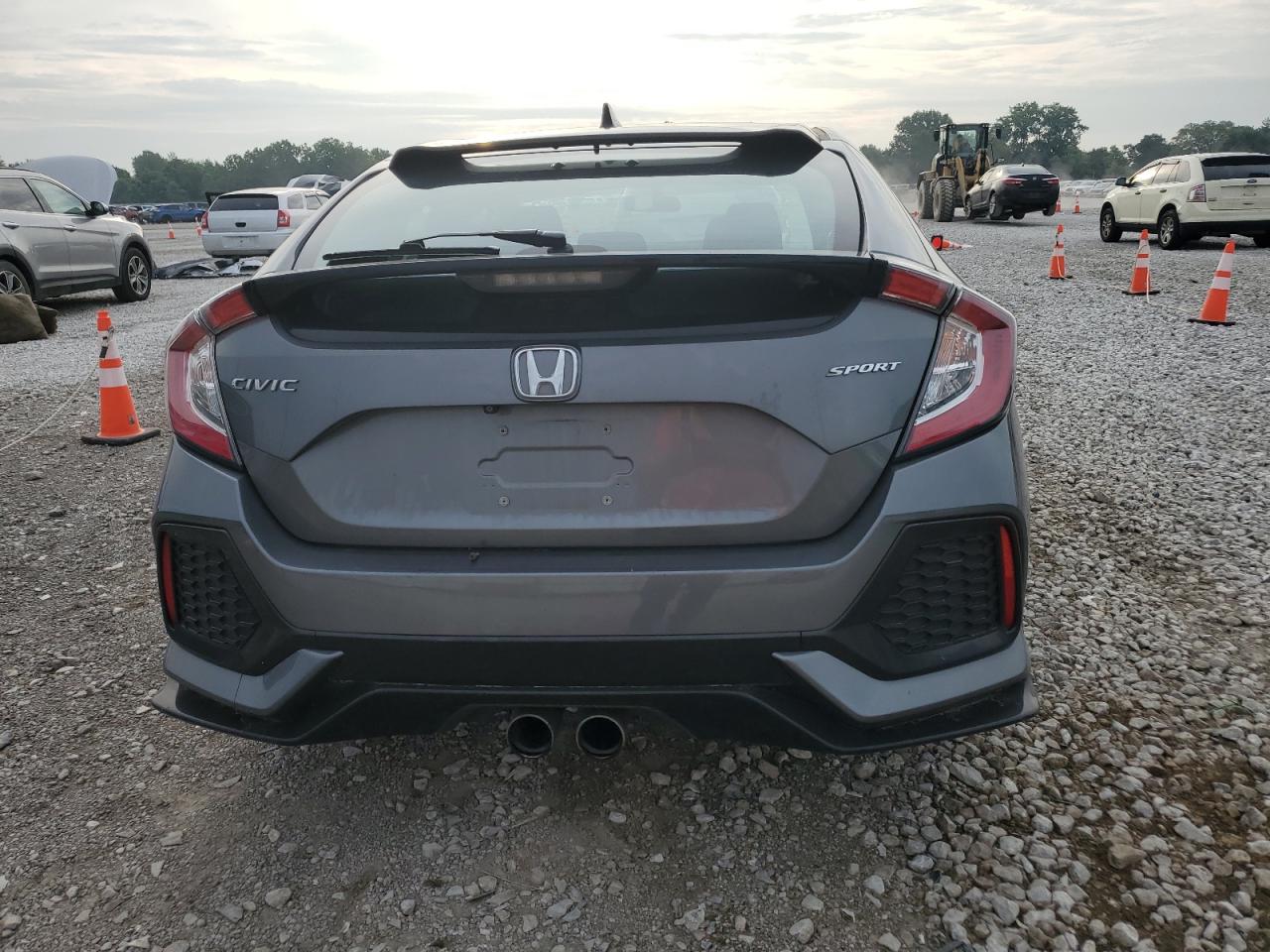 2018 Honda Civic Sport VIN: SHHFK7H47JU208169 Lot: 64940725