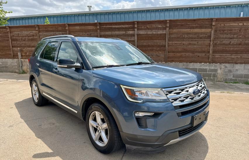  FORD EXPLORER 2018 Granatowy