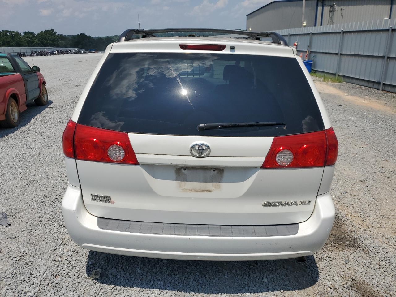 2008 Toyota Sienna Xle VIN: 5TDZK22C38S116161 Lot: 63523355