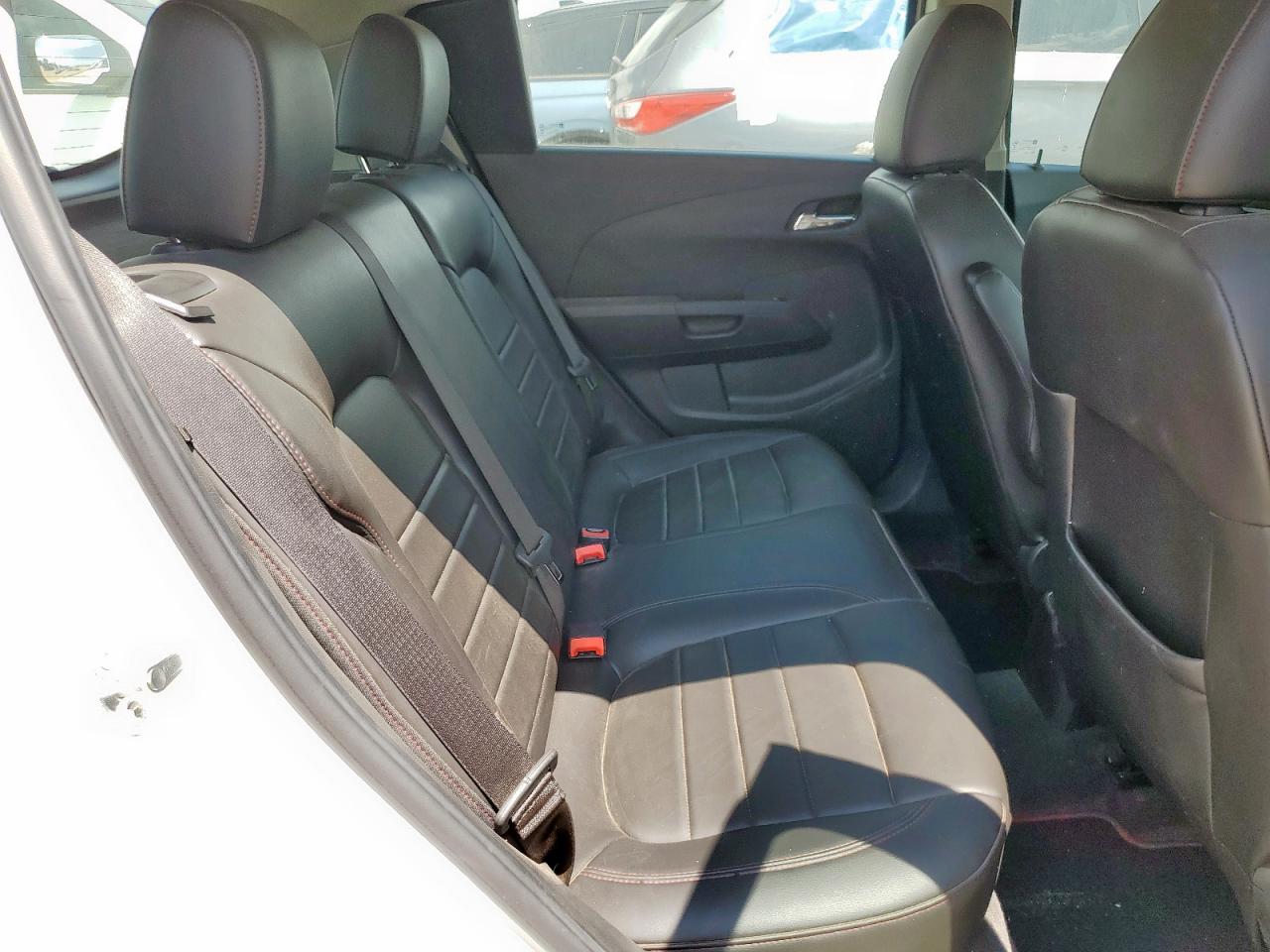 2018 Chevrolet Sonic Premier VIN: 1G1JF6SB2J4111463 Lot: 63758135