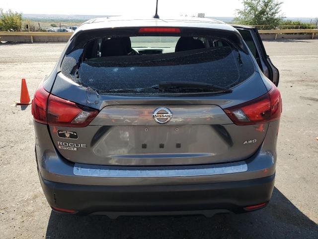  NISSAN ROGUE 2018 Серый