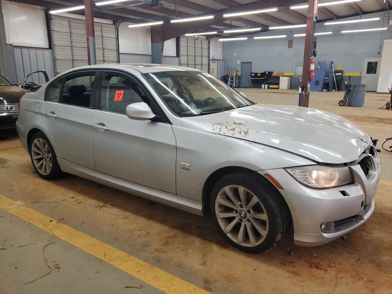 2011 BMW 328 Xi VIN: WBAPK7C52BA821989 Lot: 64381745