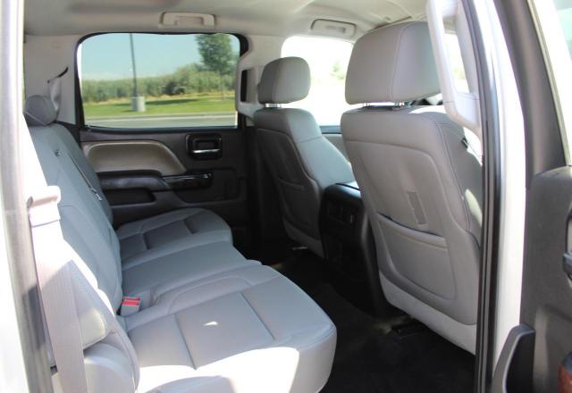 Pickups GMC SIERRA 2014 Srebrny